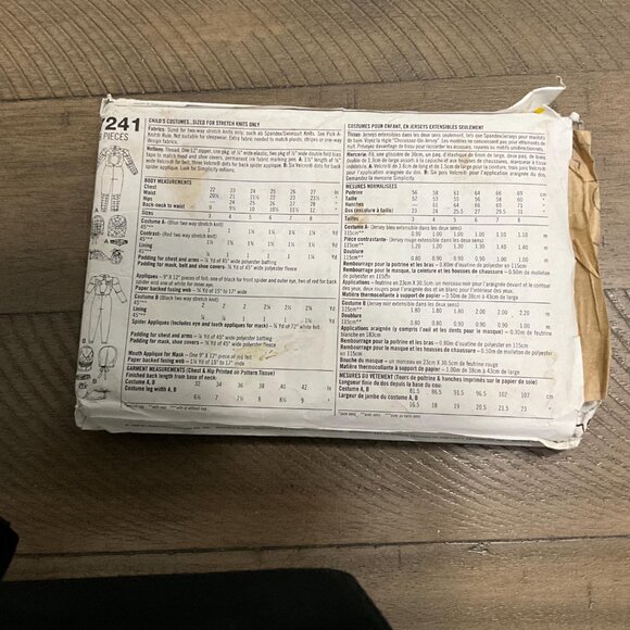 Simplicity 7241 0686 Sewing Pattern Spider-Man Venom Super Hero Comic-Con - Picture 2 of 4